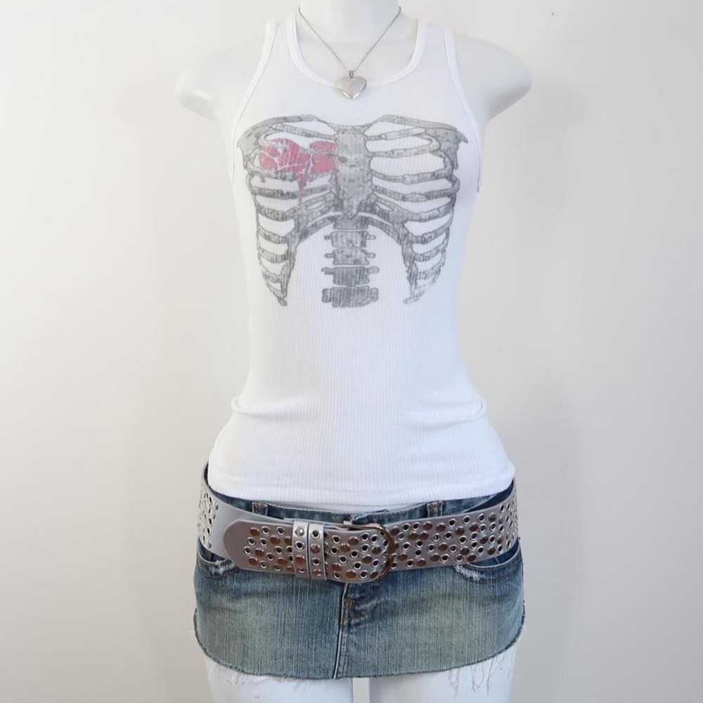 y2k skeleton ribcage graphic tank pink heart emo grunge baby tee size S - Picture 1 of 3